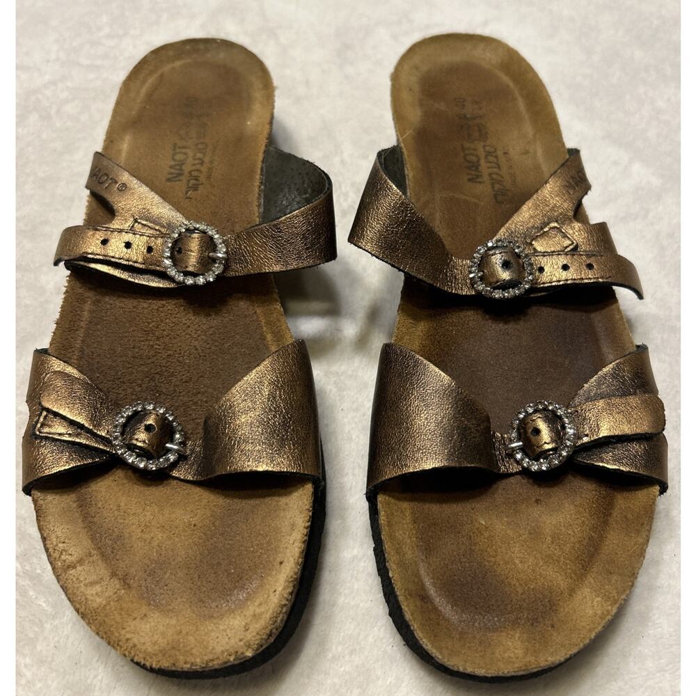 NAOT Sandals Women’s Size 40 US 9 Gold Leather Wedge Slip On Made In Israel